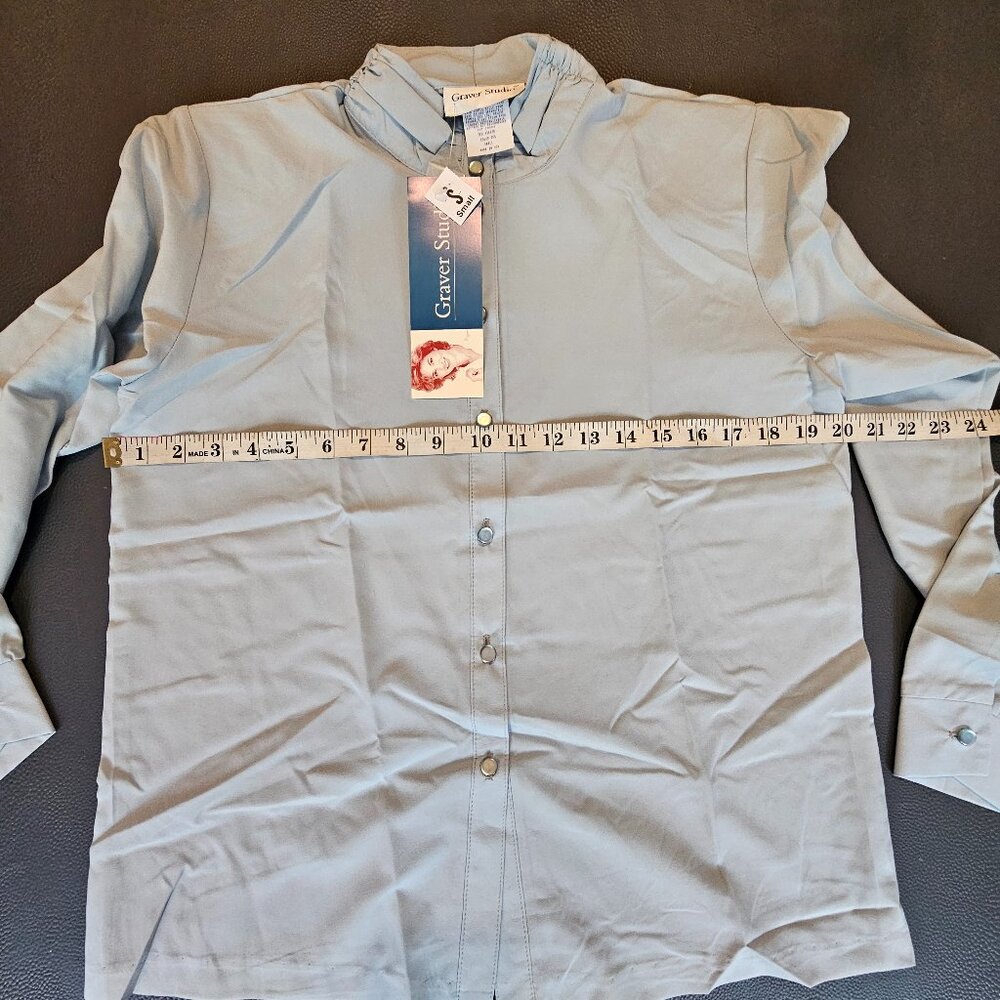 Graver Studio Button Up Blouse